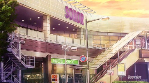 Large shopping mall front plaza